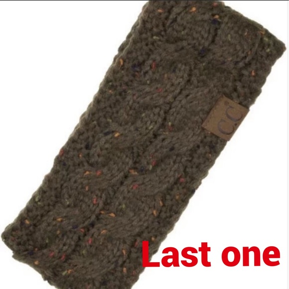 C.C Accessories - C.C New Olive Sherpa lined headband